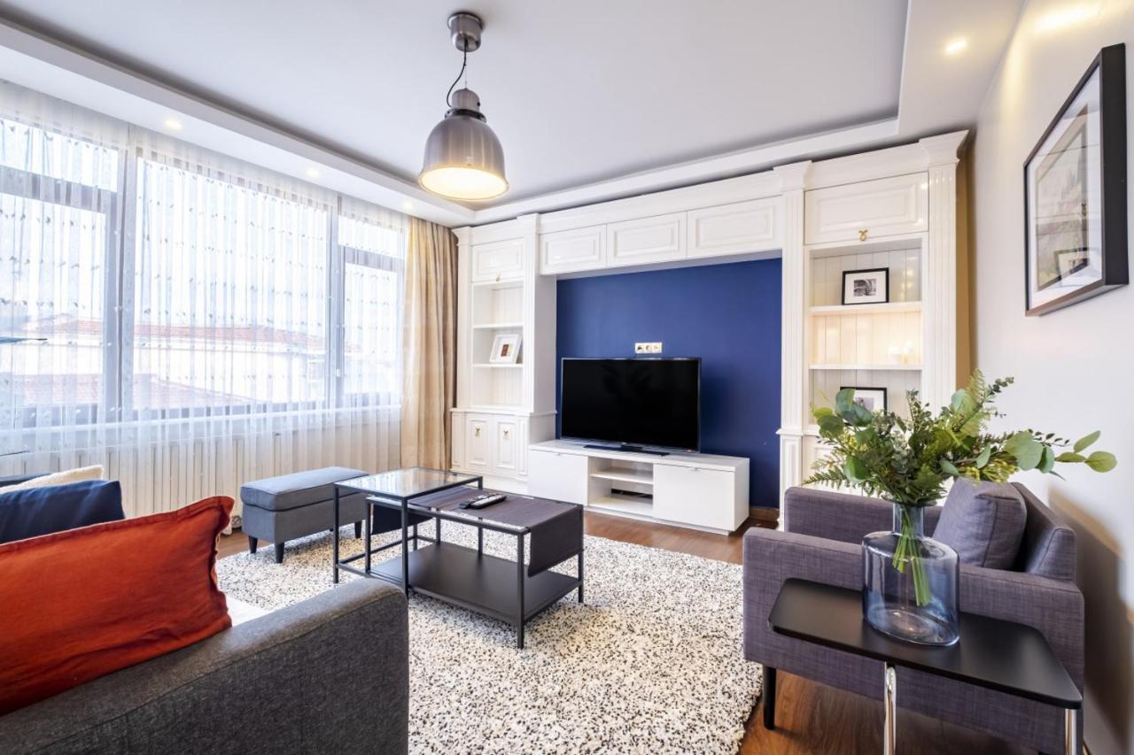 Captivating Flat With Balcony Near Besiktas Pier Apartment Istanbul Exterior photo